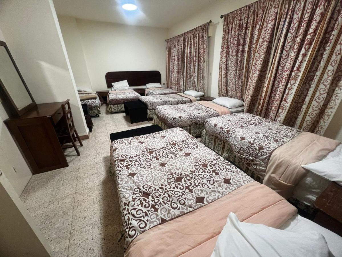 Hostel Student House Madaba Exteriér fotografie